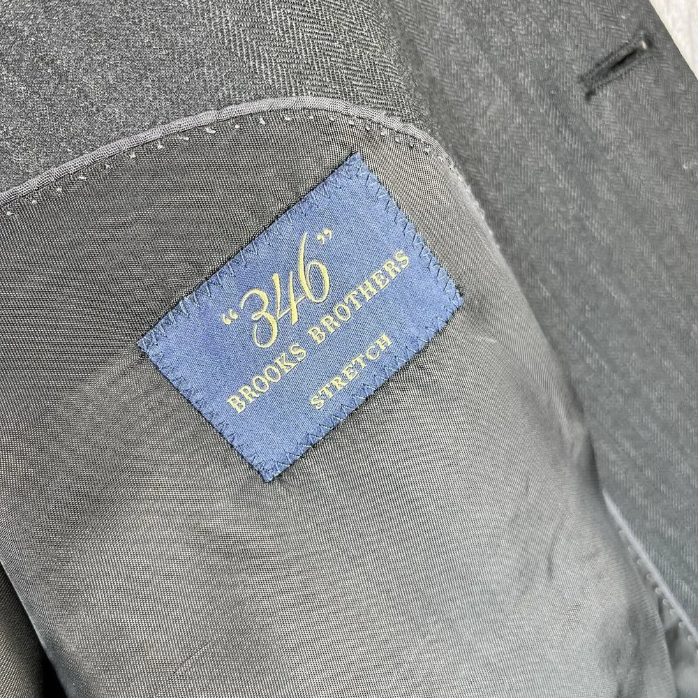 Brooks Brothers excellent no